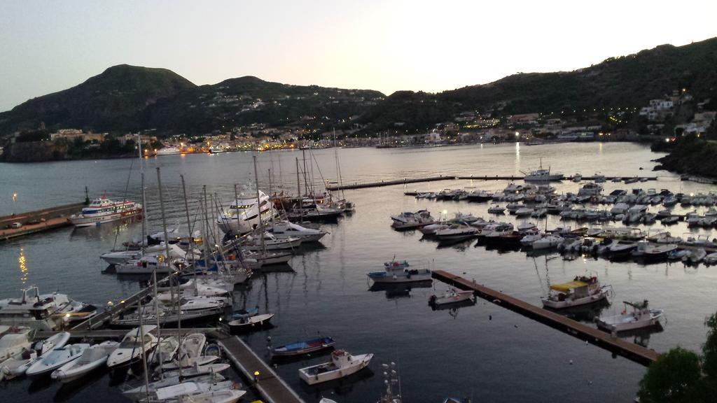 Hotel A Pinnata Lipari  Eksteriør billede